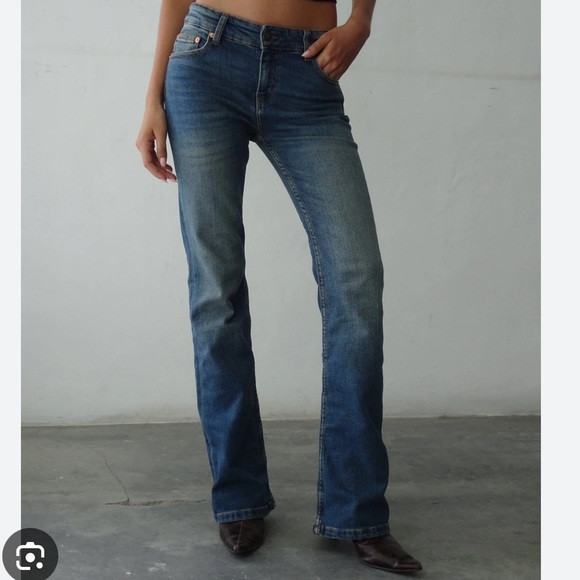 Vintage Denim - rock and republic boot cut low waisted jeans